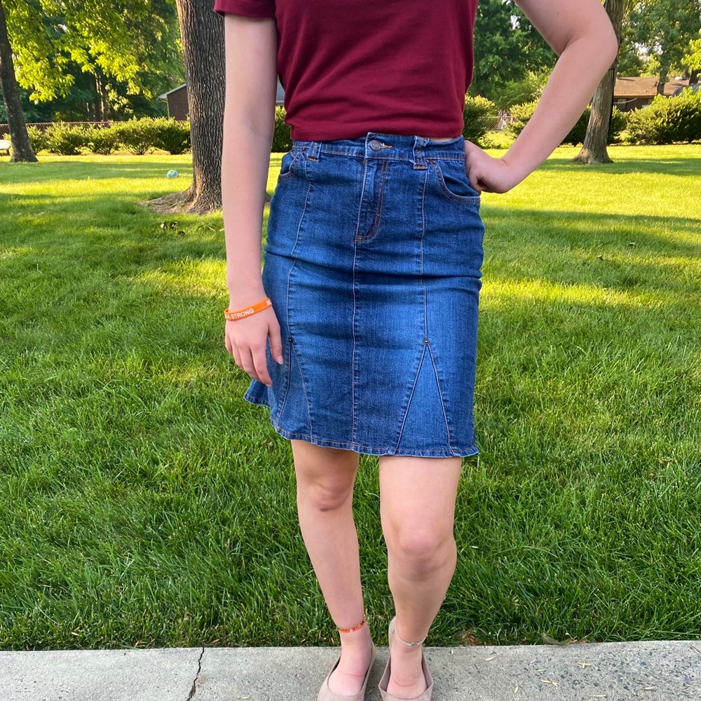 The Children’s Place stretch Jean skirt
